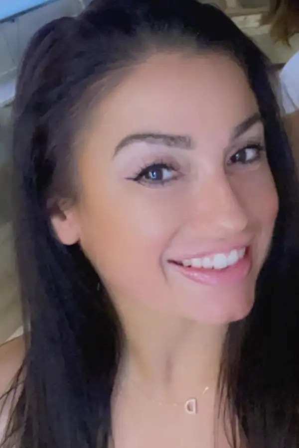 Danielle Nichole<br>D'Vine Pressure